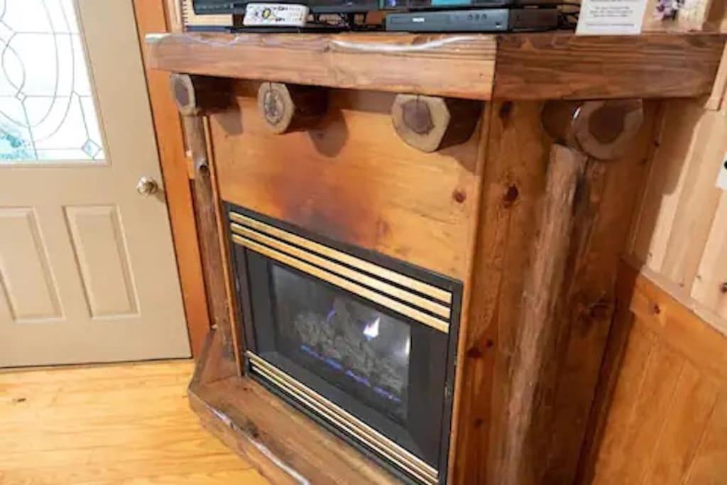 Cozy Cabin: River View With Hot Tub Dahlonega Εξωτερικό φωτογραφία
